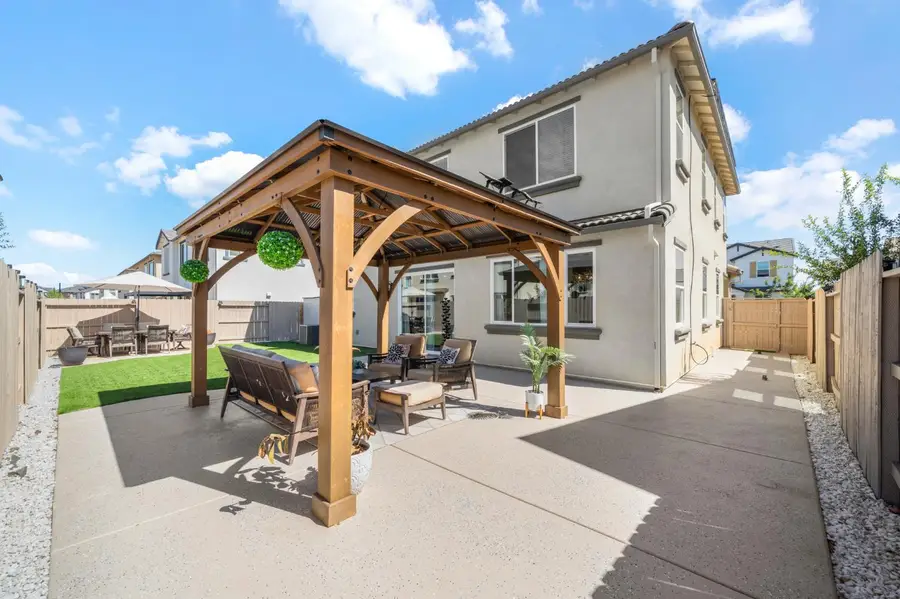 11927 Roquefort Way, Rancho Cordova, CA 95742 - #3