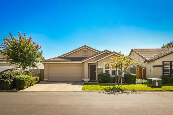 1637 Blue Beaver Way, Roseville, CA 95747
