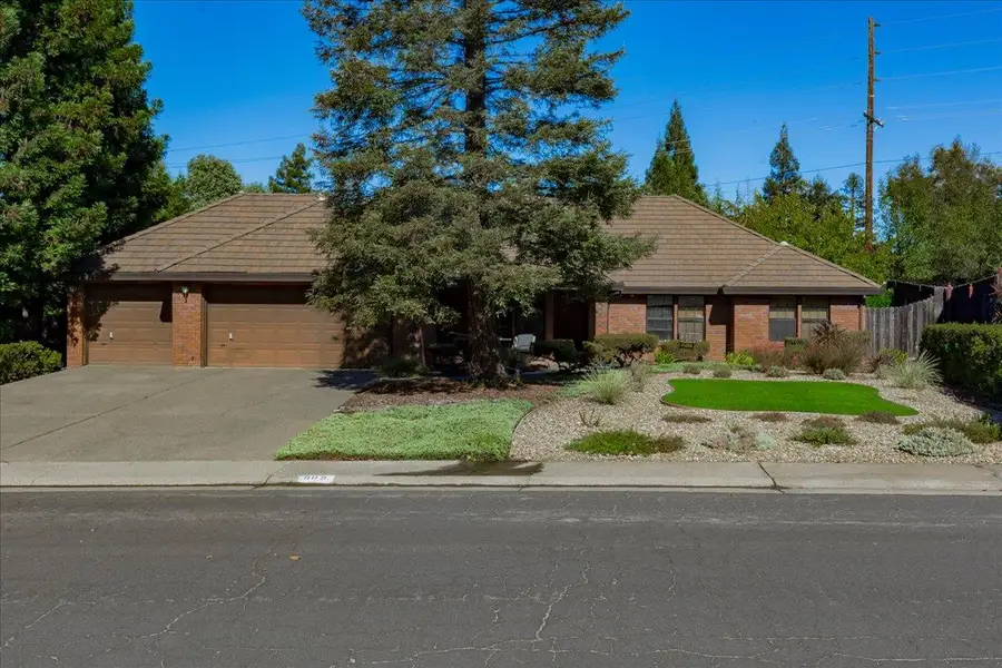 909 El Rancho Court, Roseville, CA 95661 - #3