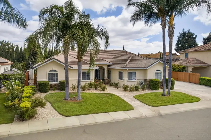 1731 Morrison, Yuba City, CA 95991 - #2