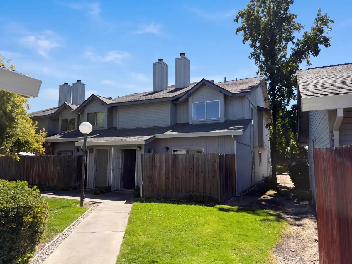 568 Samuel Way, Sacramento, CA 95838 - #1