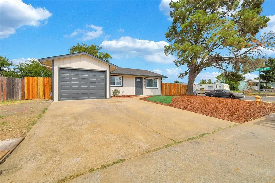 2183 Gold Leaf Way, Olivehurst, CA 95961 - #3