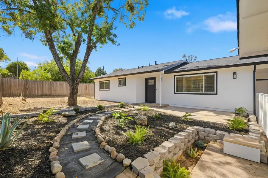 12171 Dry Creek Road, Auburn, CA 95602 - #2