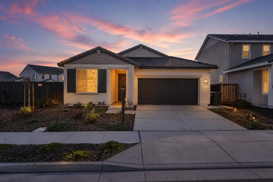 976 Garzas Street, Lathrop, CA 95330 - #2