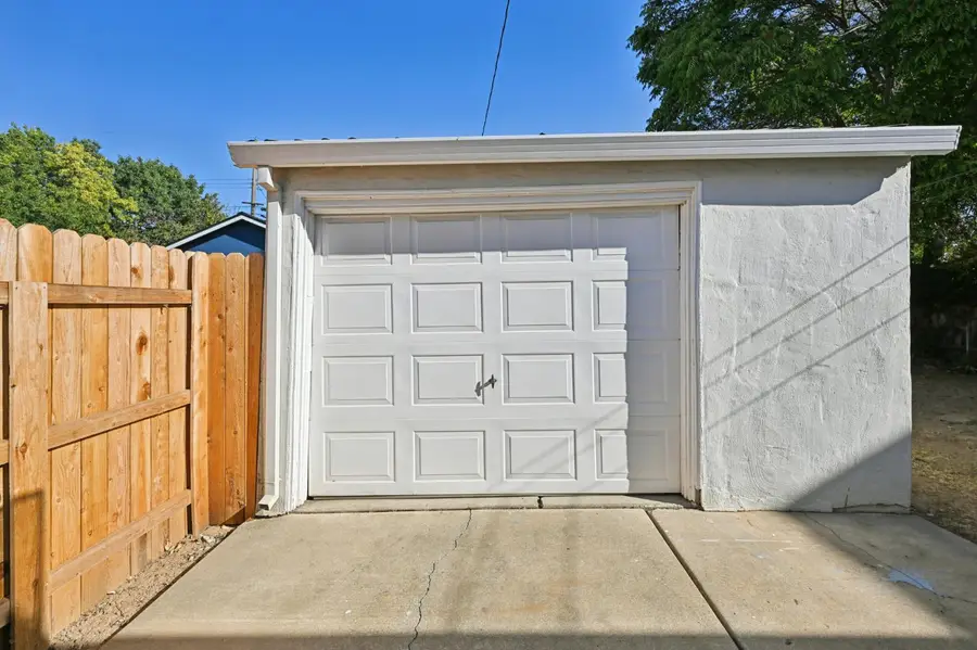 3801 Y Street, Sacramento, CA 95817 - #2