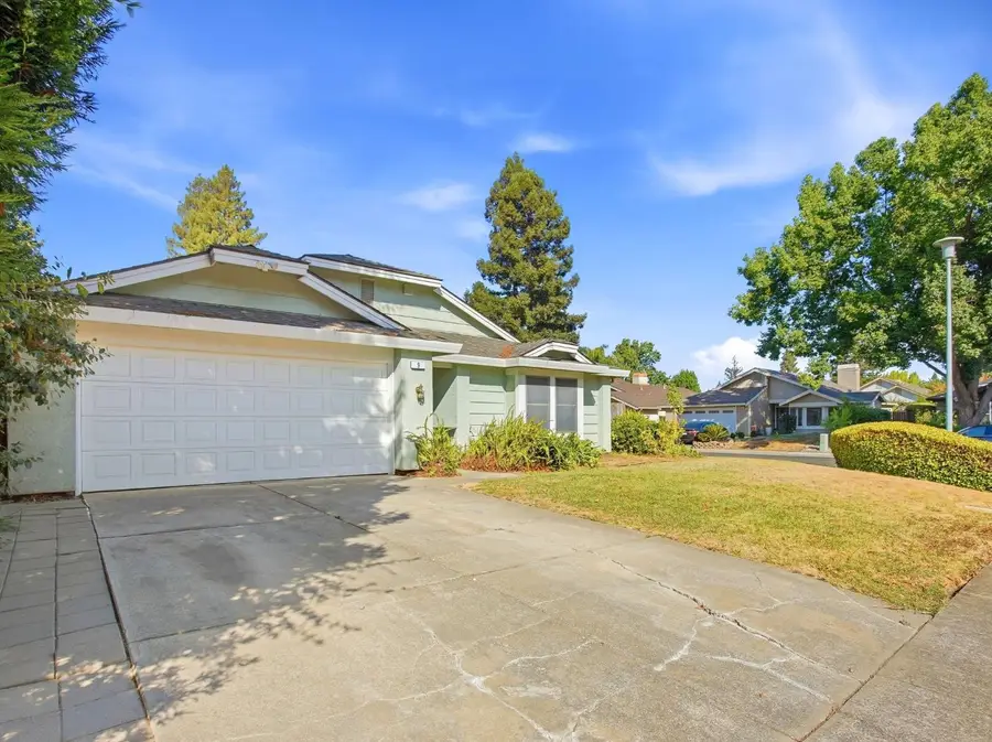 9 Rollingbrook Circle, Sacramento, CA 95833 - #3