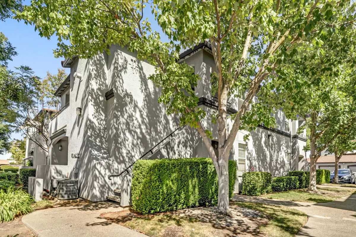 5201 Laguna Oaks #46, Elk Grove, CA 95758 - #1