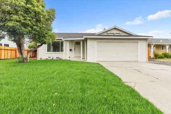 7656 Lytle Street, Sacramento, CA 95832