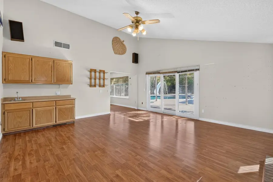 4233 Rosecrest Way, Sacramento, CA 95826 - #3