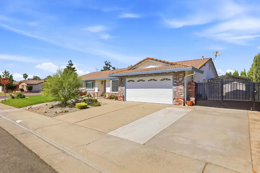749 Avondale Court, Galt, CA 95632 - #3