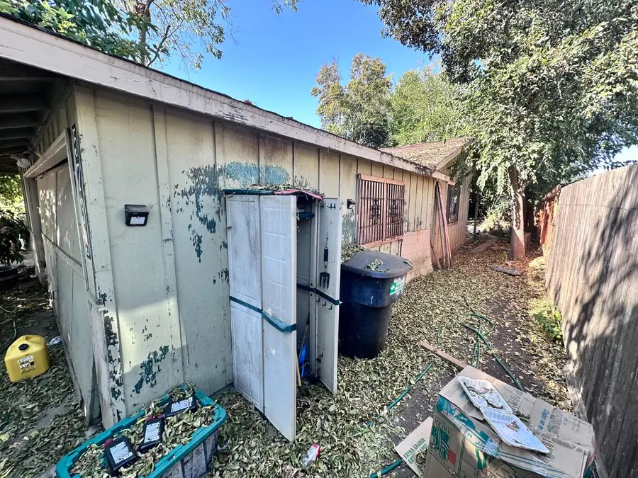 5733 La Field Drive, Fair Oaks, CA 95628 - #3