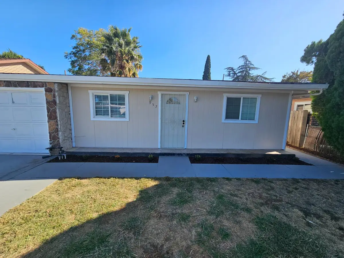 957 Sharian Street, West Sacramento, CA 95605 - #1