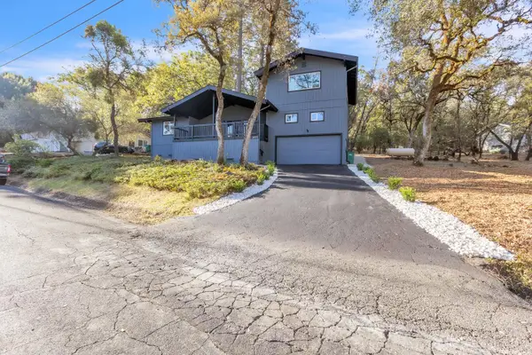 18499 Fair Oaks Drive, Penn Valley, CA 95946