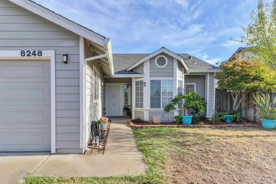 8248 Cliffe Way, Sacramento, CA 95828 - #2