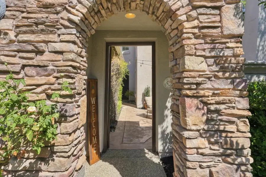1808 Swan Falls Lane, Roseville, CA 95661 - #3