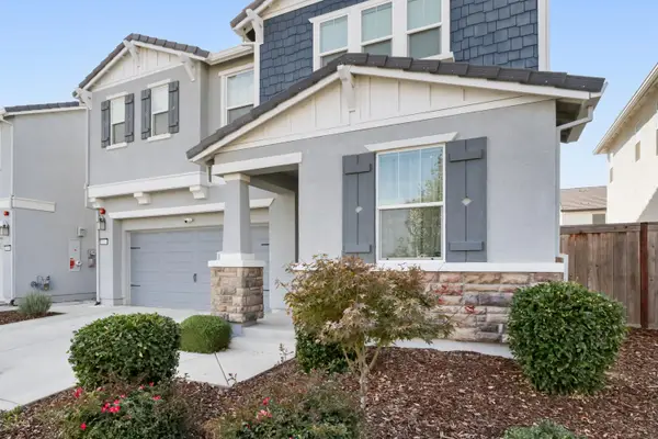 10464 Angsley Drive, Elk Grove, CA 95757