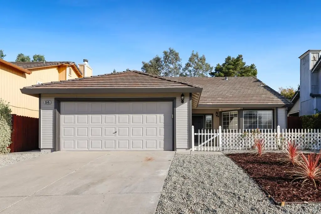 3545 Pine Hollow Way, Antelope, CA 95843 - #1