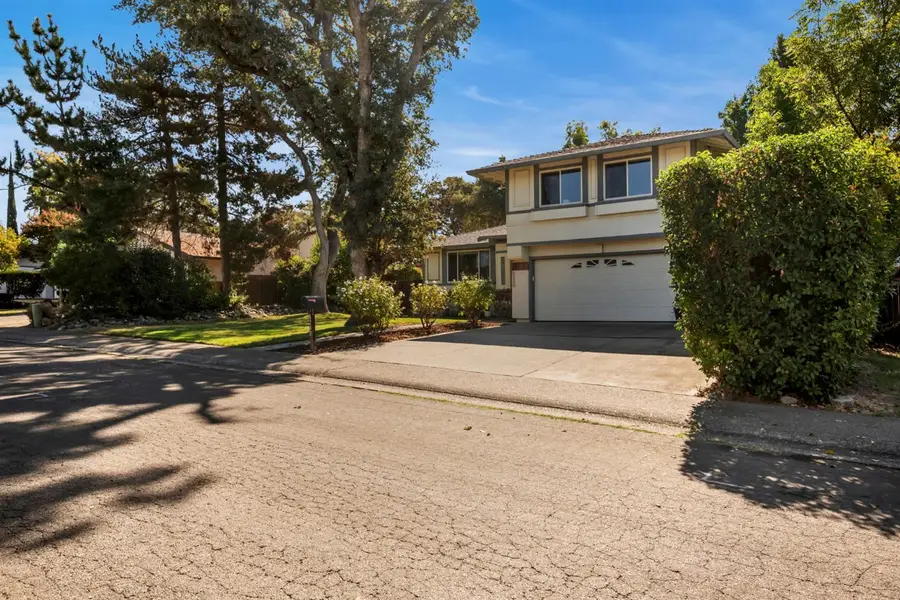 8240 Holly Oak Street, Citrus Heights, CA 95610 - #3