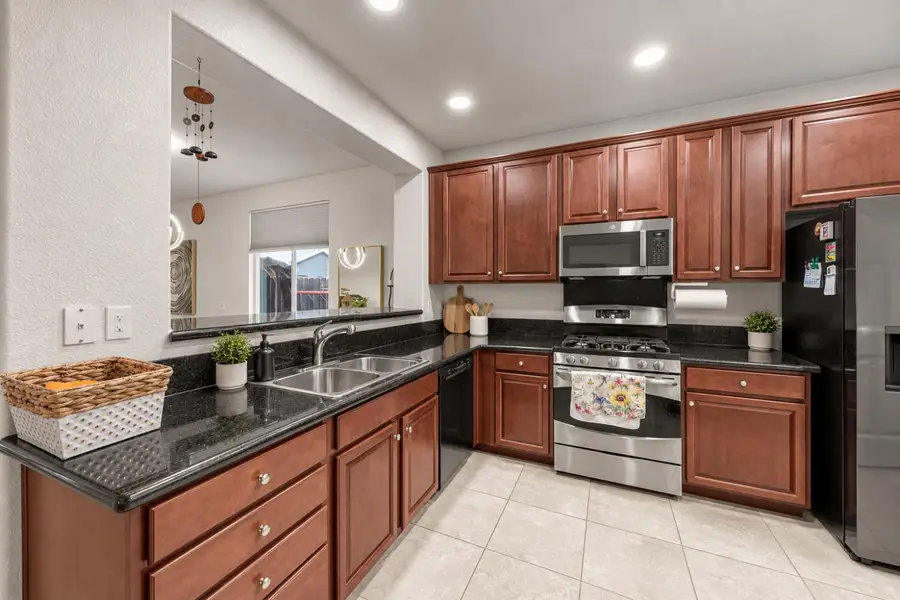 9536 Cedar Point Way, Sacramento, CA 95829 - #2