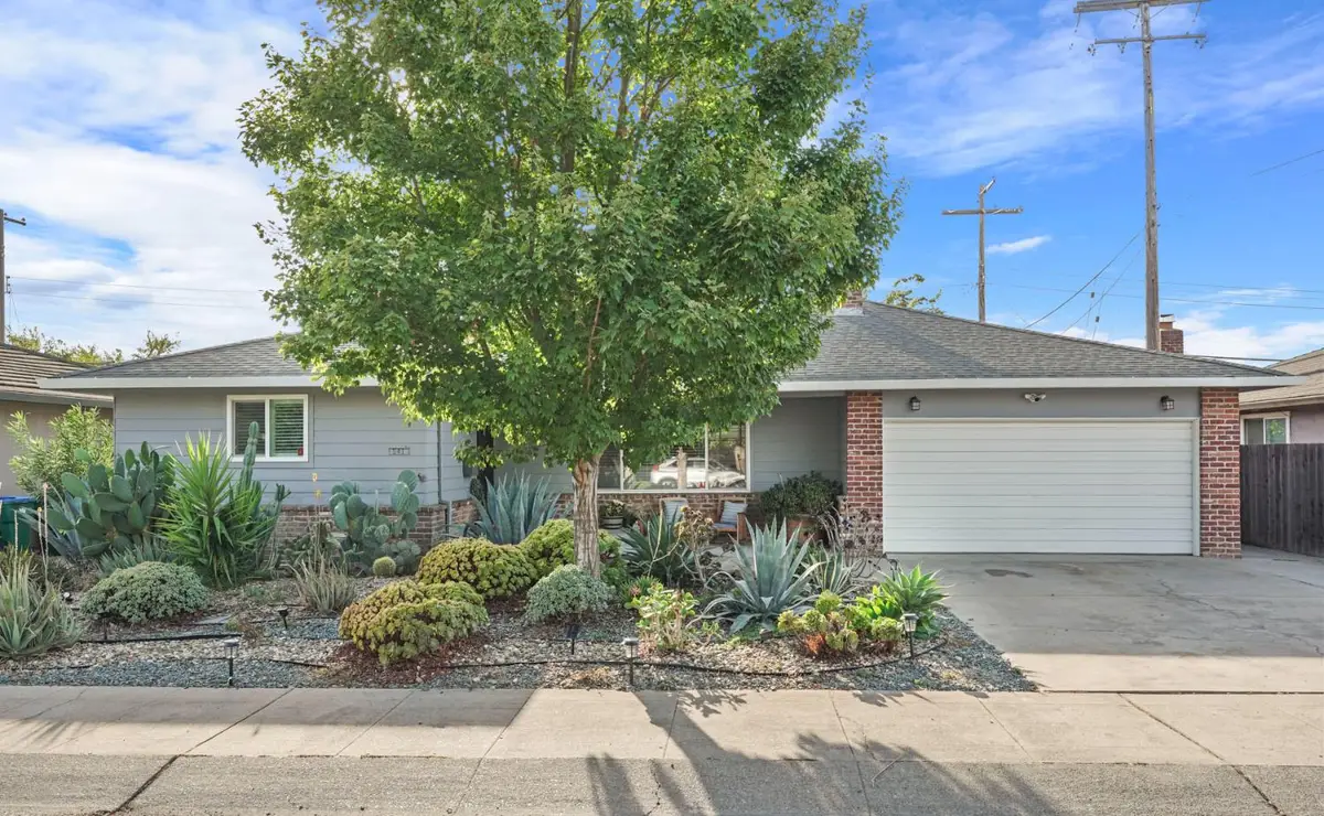 541 S Rose Street, Lodi, CA 95240 - #1