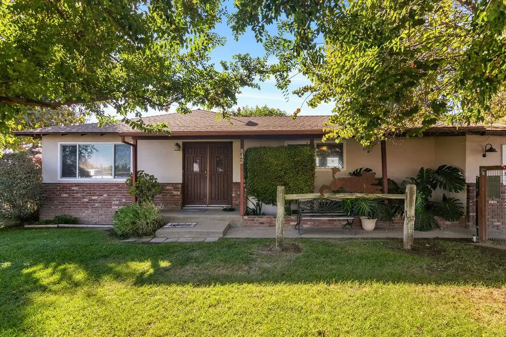 842 S Stearns Road, Oakdale, CA 95361 - #1