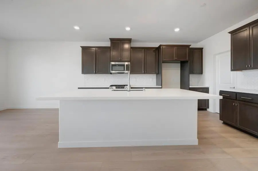 11900 Mircado Way, Rancho Cordova, CA 95742 - #2