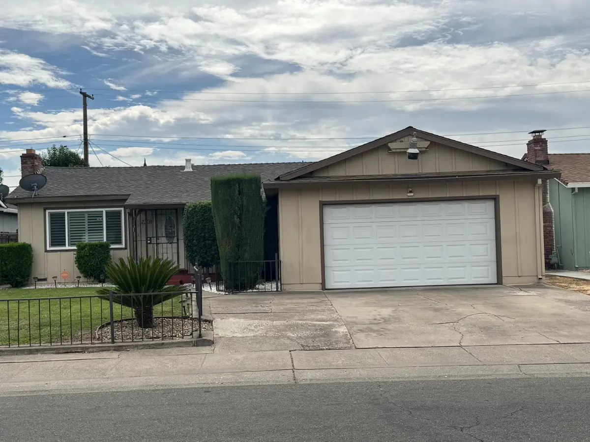 2324 50th Avenue, Sacramento, CA 95822 - #1