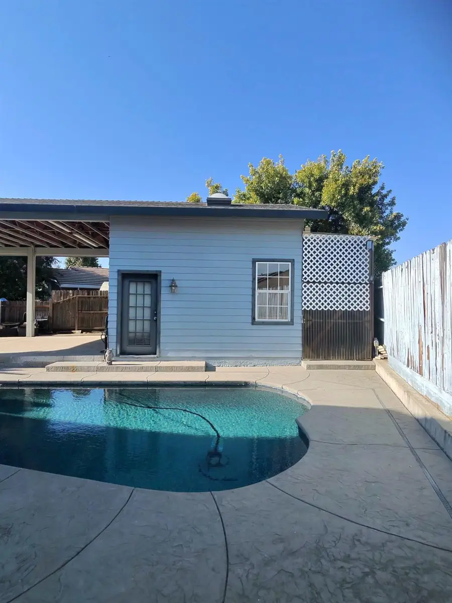 1074 Marina Drive, Yuba City, CA 95993 - #3