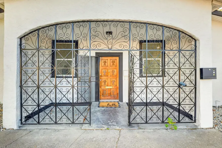 2354 Oakmont Street, Sacramento, CA 95815 - #2