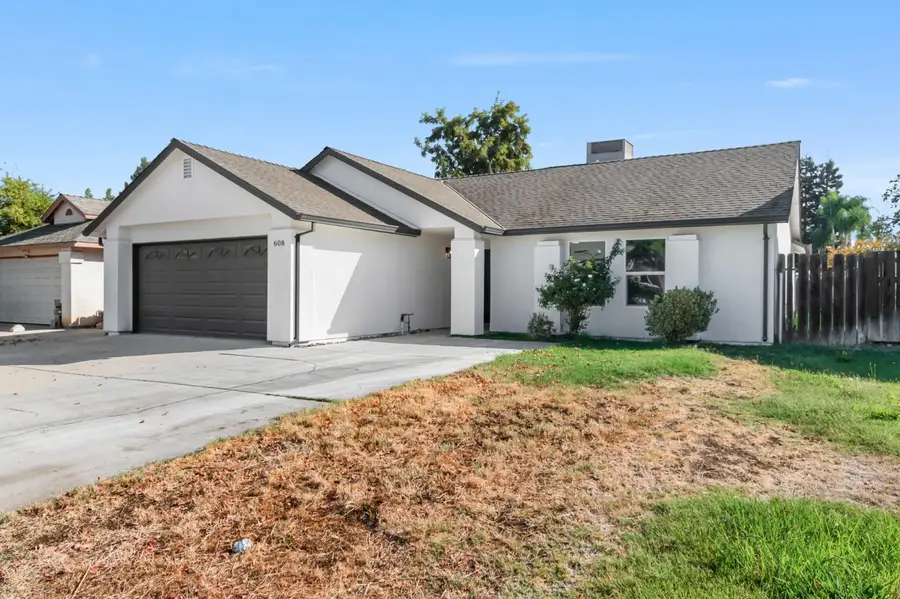 608 Bronze Lane, Waterford, CA 95386 - #2