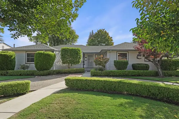 16 N Crescent Avenue, Lodi, CA 95240