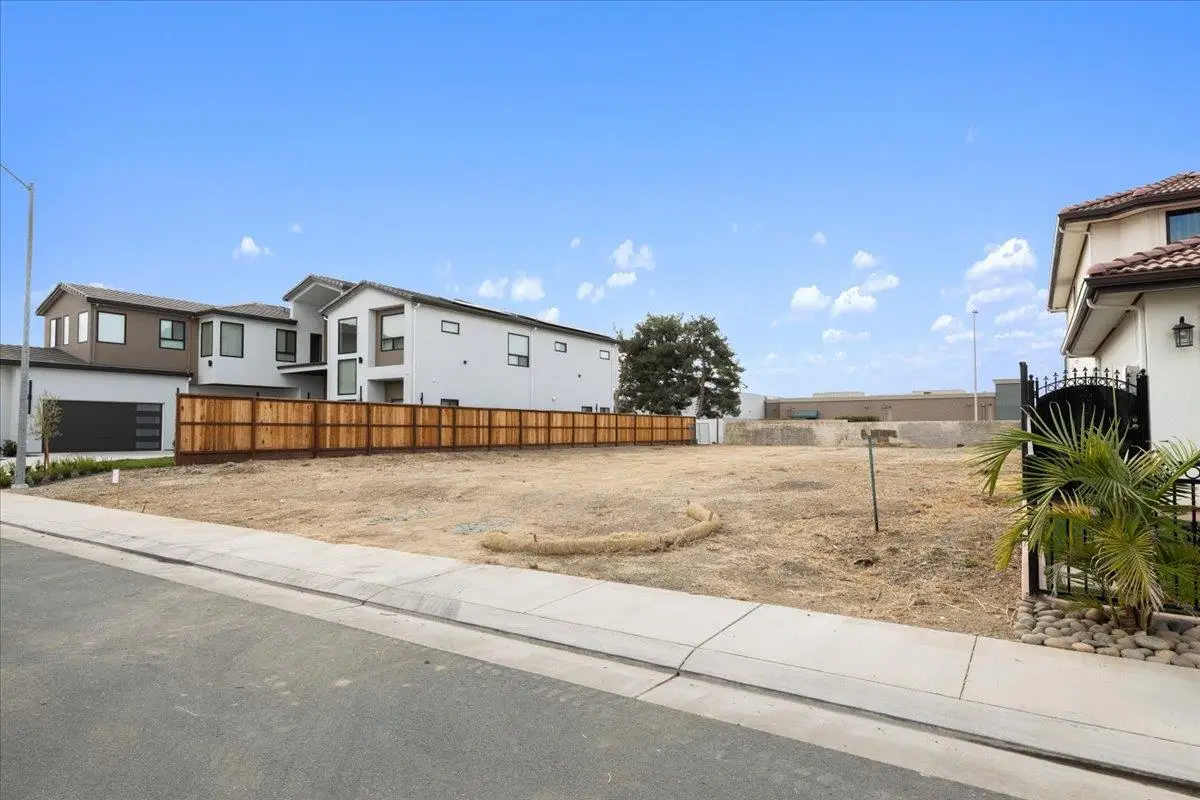 2380 Interlaken Court, Lodi, CA 95242 - #1
