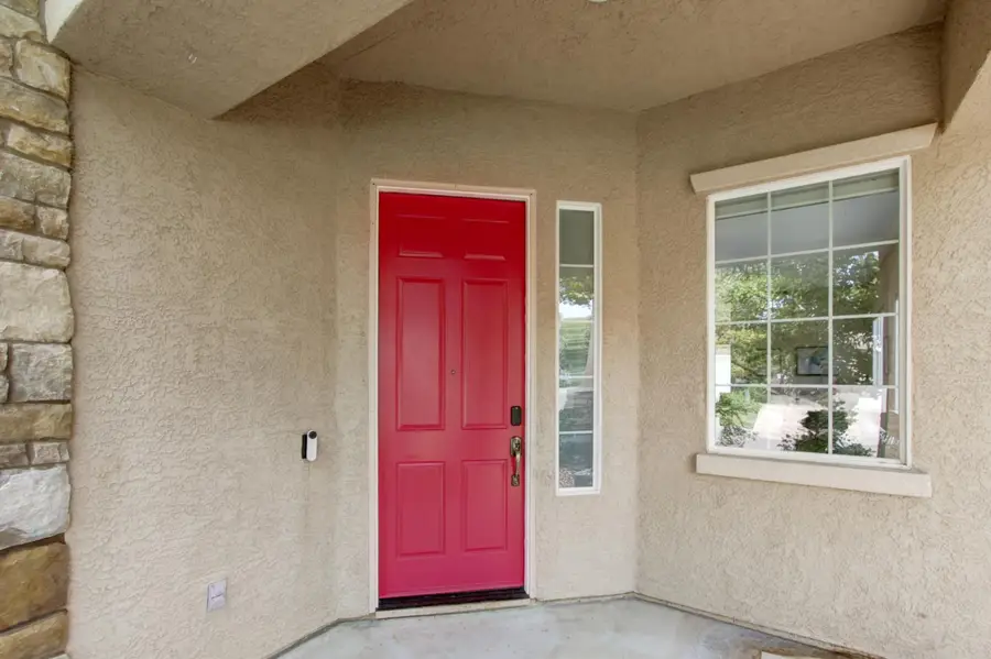 6032 Roswitha Court, Carmichael, CA 95608 - #3