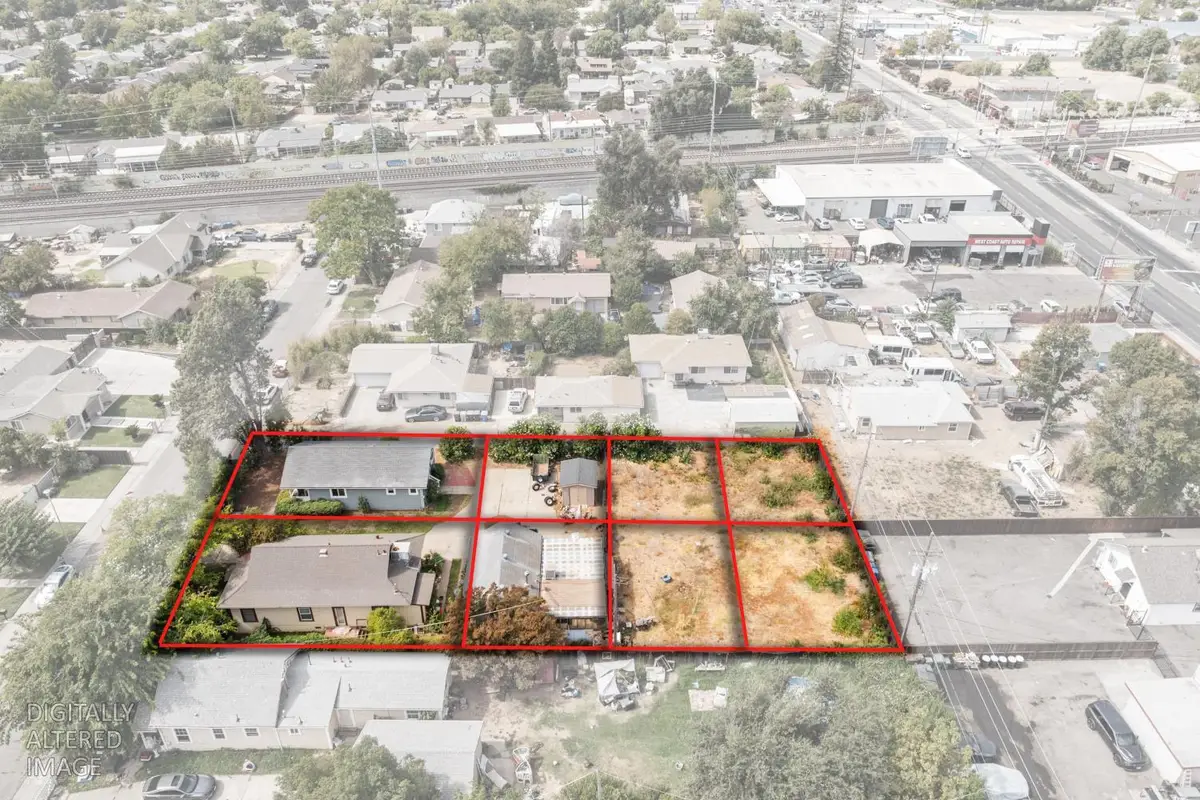 2761 32nd Avenue, Sacramento, CA 95824 - #1