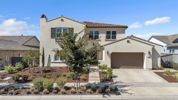 14873 Amber Grove Court, Folsom, CA 95630