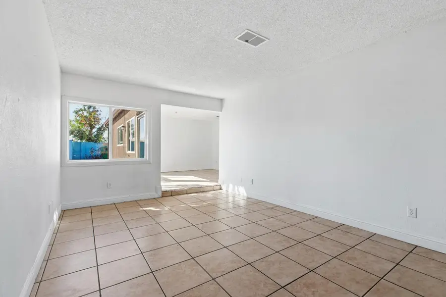 2644 San Ignacio Avenue, Modesto, CA 95354 - #3