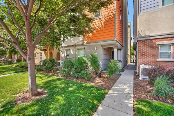 482 Tailoff Lane, Sacramento, CA 95818