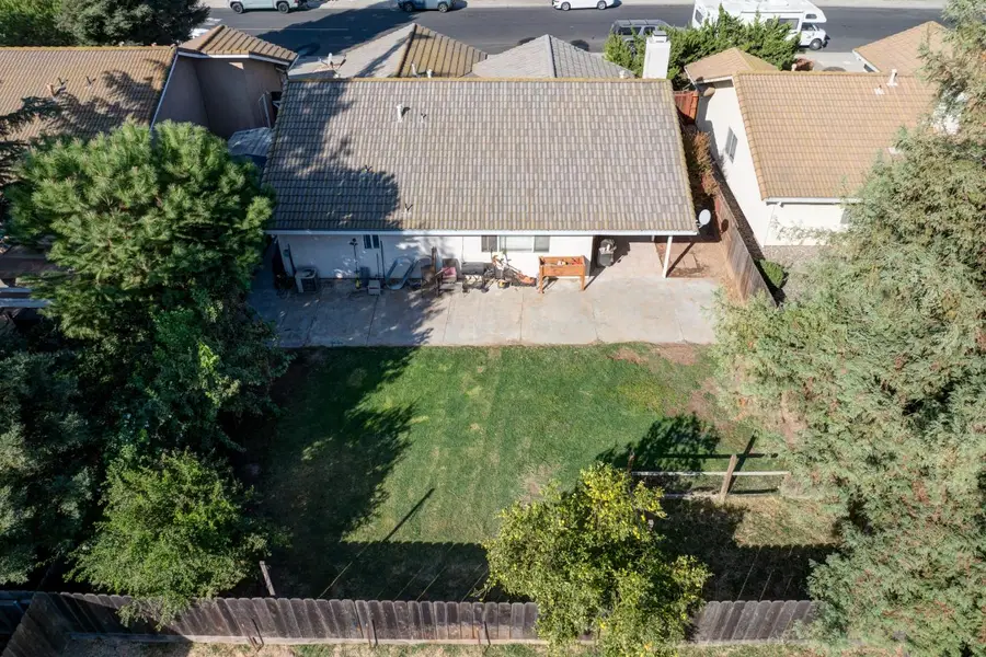 5718 Prince Norman Way, Riverbank, CA 95367 - #3