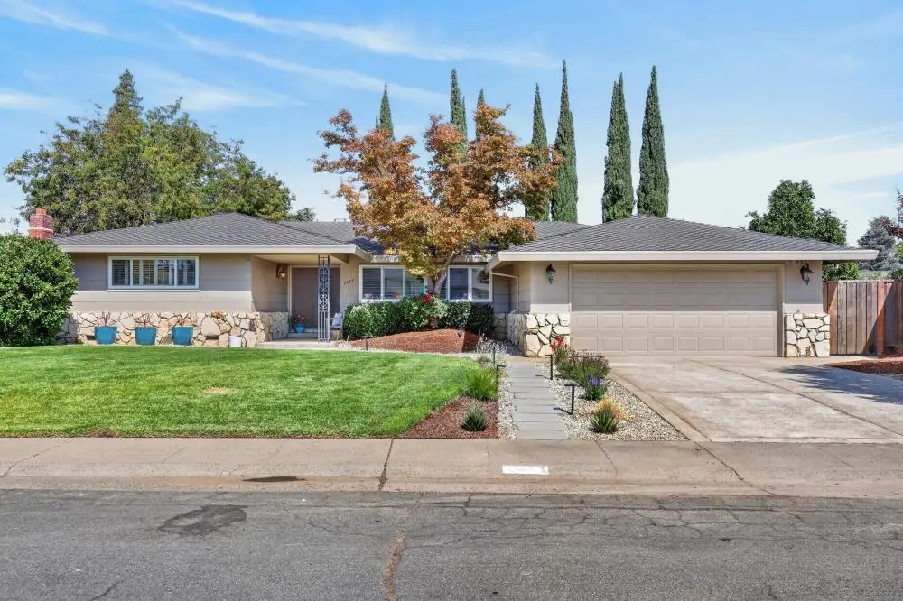 1329 San Augustine Way, Sacramento, CA 95831 - #1