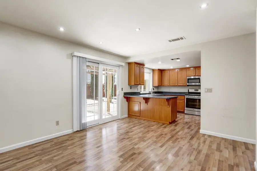 6932 Springmont Drive, Elk Grove, CA 95758 - #2