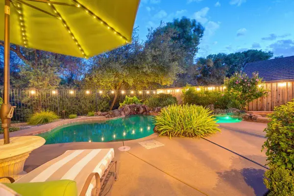 903 Tanner Court, Folsom, CA 95630