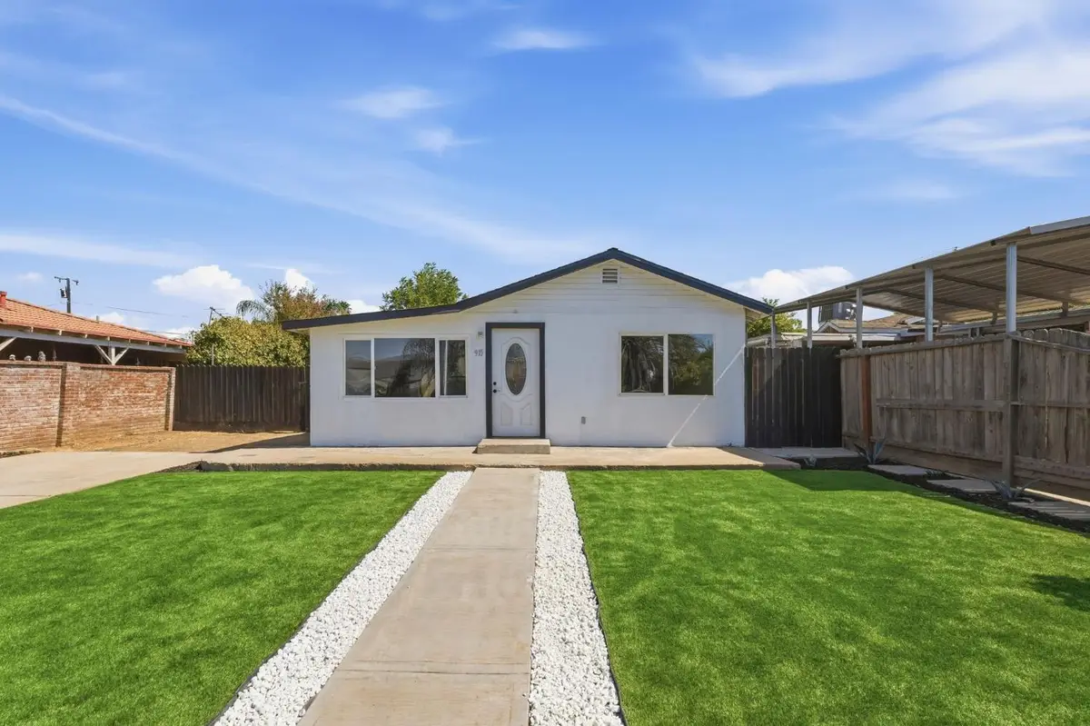 915 Sonora Street, Madera, CA 93638 - #1