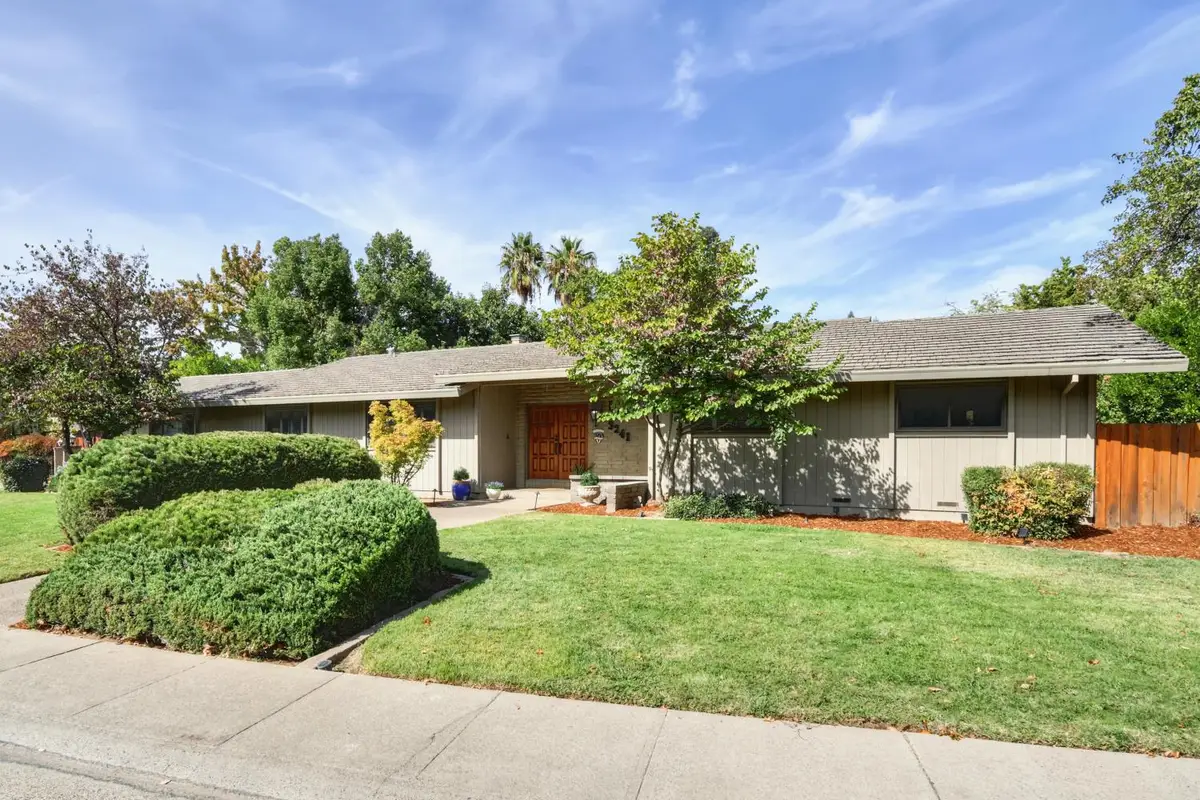 3241 Clairidge Way, Sacramento, CA 95821 - #1