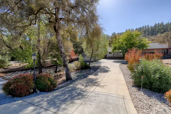 14090 Torrey Pines Drive, Auburn, CA 95602