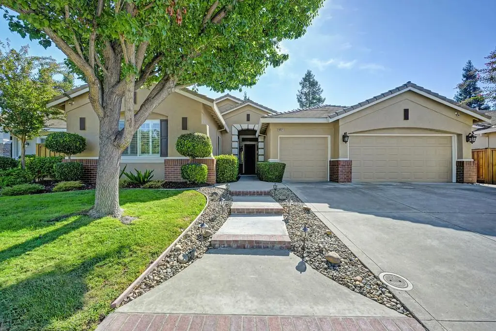 9421 Lakepoint Drive, Elk Grove, CA 95758 - #1