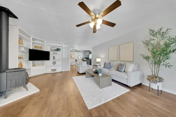 5556 Joan Way, Loomis, CA 95650