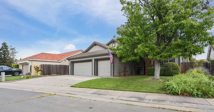 133 Sterling Oak Drive, Galt, CA 95632 - #2