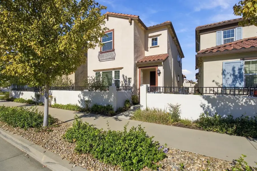 1040 Kirkhill Drive, Roseville, CA 95747 - #2