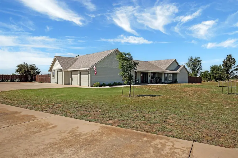 1844 W Highway 12, Lodi, CA 95242 - #2