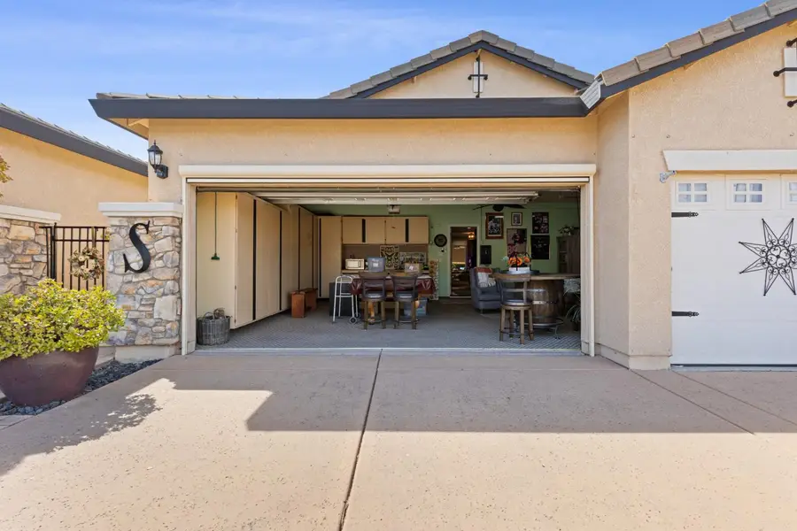 2216 Wighill Circle, Roseville, CA 95747 - #2